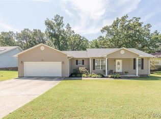 1728 Whispering Oaks Pl, Poplar Bluff, MO 63901