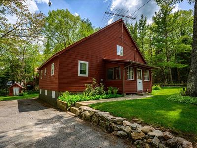 2175 Big Moose Rd, Eagle bay, NY, 13331