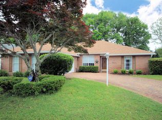 4315 Hidden Lakes Dr, Niceville, FL 32578