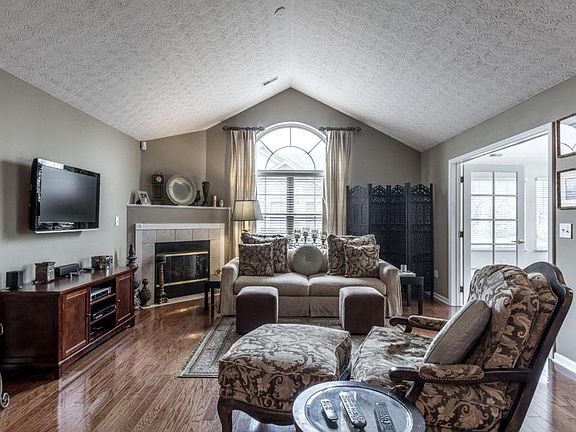 5th image of 4277 Bridgelane Pl