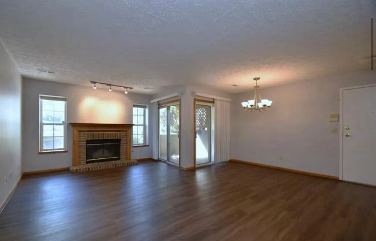 1448 Cedarwood Dr — Photo 4