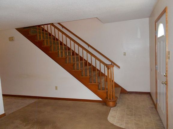 2nd image of 2310 Neyrey Dr