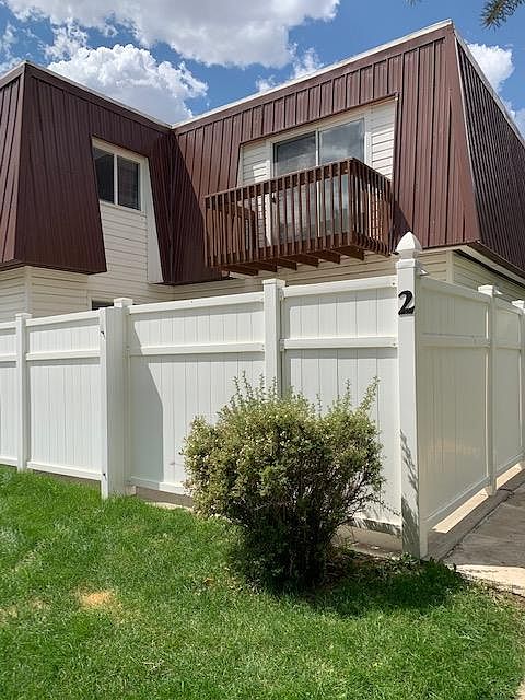 1st image of 305 Van Buren St APT 2