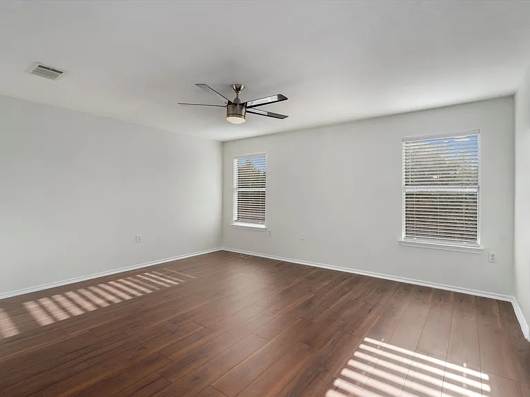 3516 Sand Dunes Ave — Photo 19