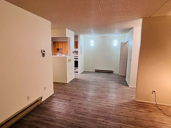 4th image of 1 Burland Ave #103