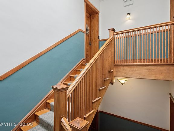 3rd image of 5011 S Dorchester Ave APT 3S