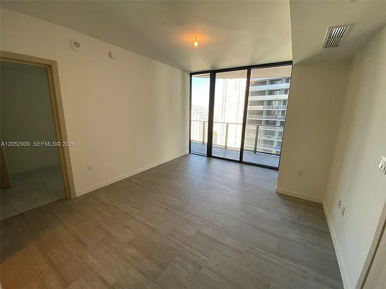 1000 Brickell Plz #3309 — Photo 7