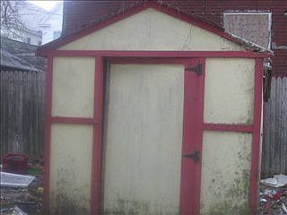 2nd image of 1053 Delamont Ave
