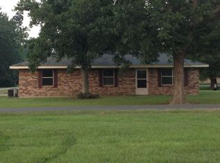1098 Red Barn Rd, Breaux Bridge, LA 70517