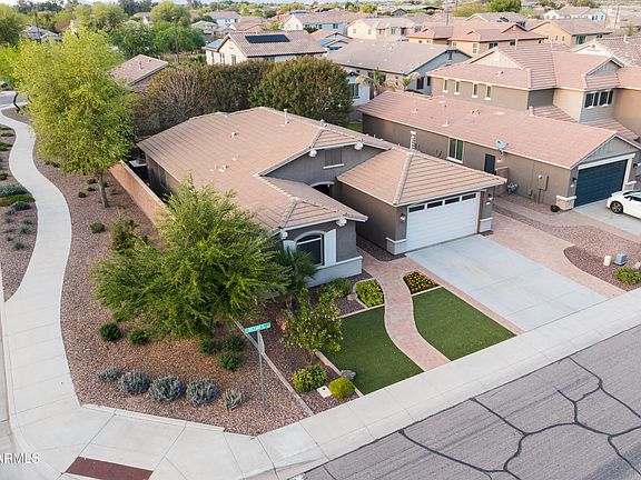 2nd image of 2540 E ORLEANS Drive