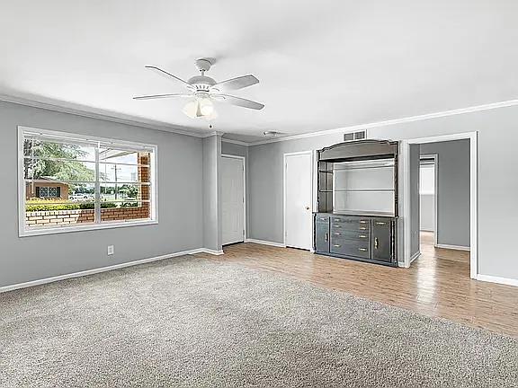3 bed, 2508 sqft, $2,500 — Photo 3