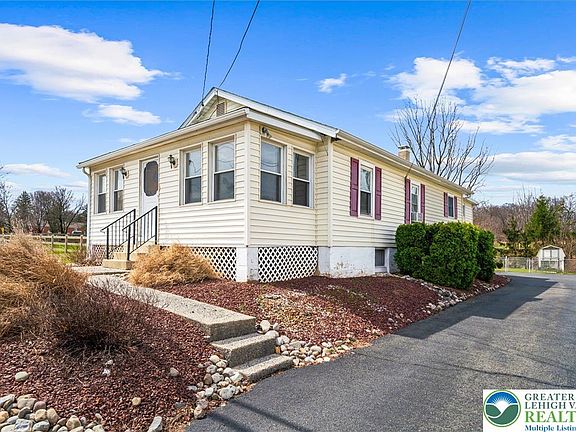 2nd image of 1138 Brookside Rd