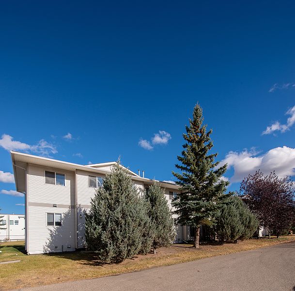 Spruce Grove Apartment for rent - 2 Bedrooms — photo 89