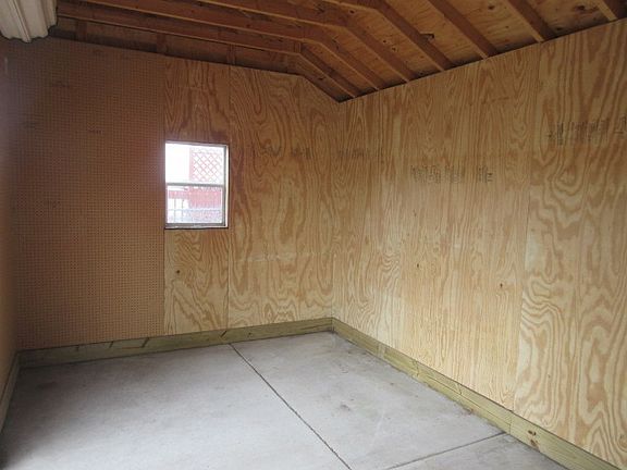 3rd image of 7621 W Glenshire Dr