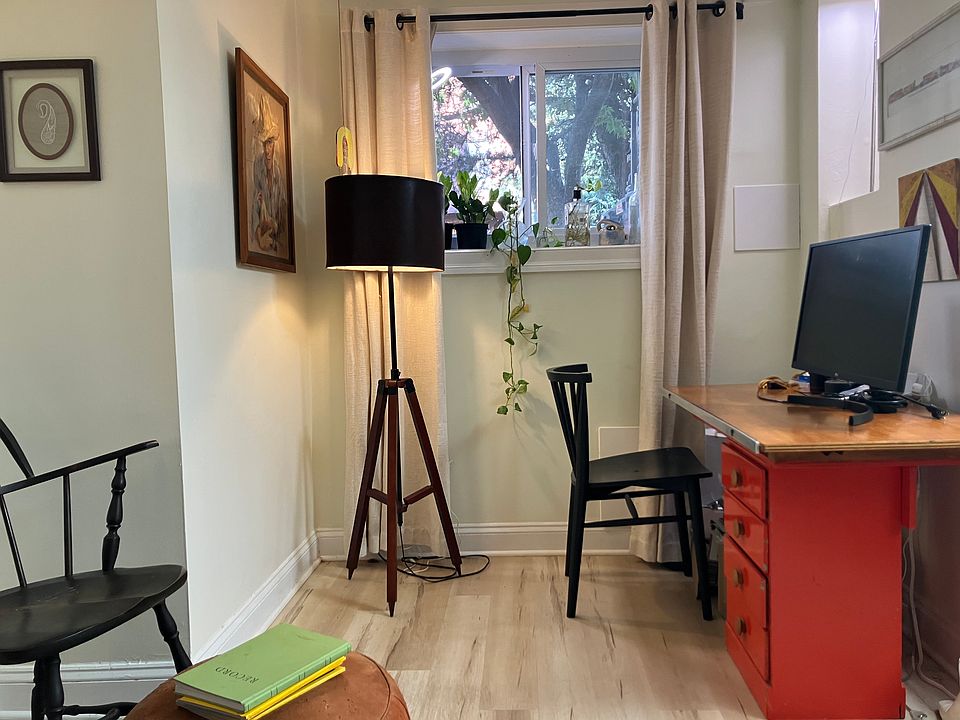 Reading Nook and Desk Area.