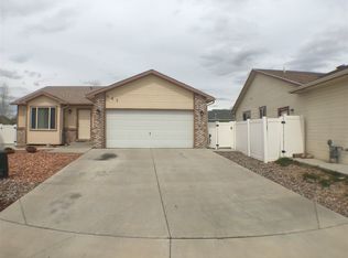 647 Colony Rd, Clifton, CO 81520