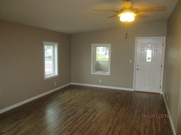 2nd image of 206 W North St