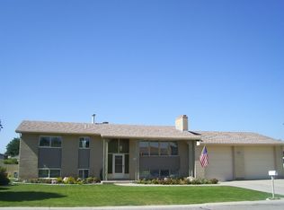 2844 W Leisure Cir, West Jordan, UT 84084