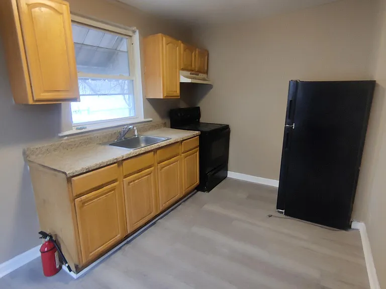 829 N 41st St #2 — Photo 14