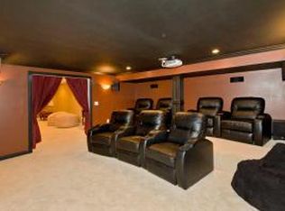 1475 Summersweet Cir, Lewis Center, OH 43035