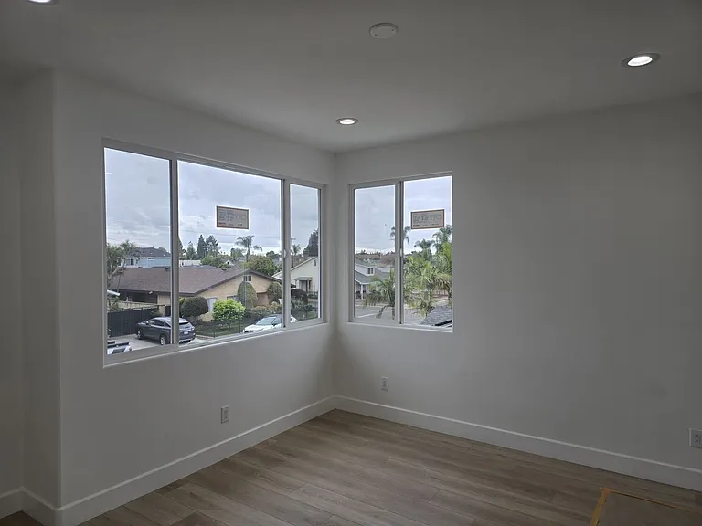 10101 Crosby Ave — Photo 6