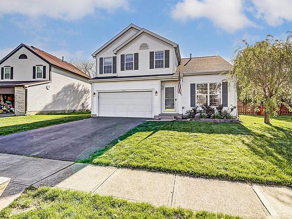 3rd image of 523 Greenhill Dr