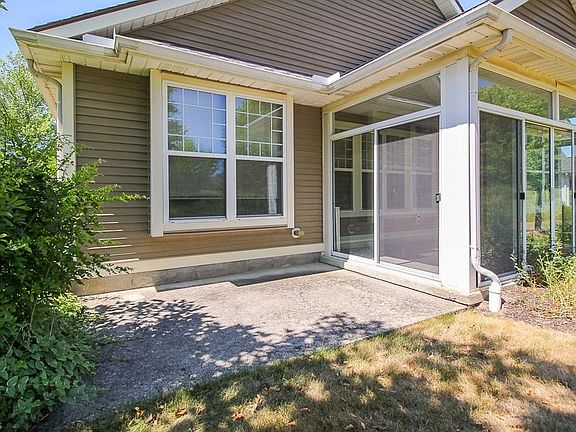 4th image of 2129 Southampton Ln