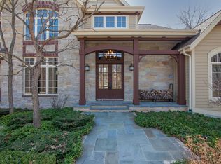 W244N5020 Swan Rd, Pewaukee, WI 53072