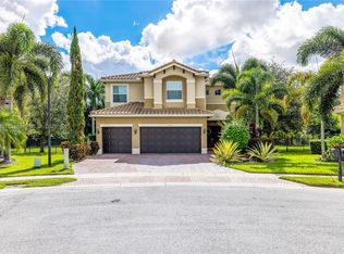 8110 Santalo Cove Ct, Boynton Beach, FL 33473