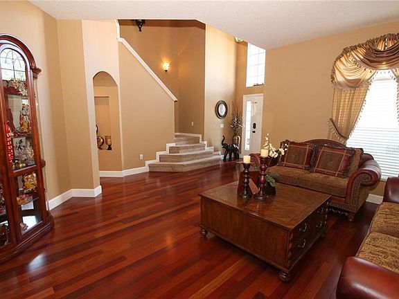 2nd image of 1871 Rushden Dr