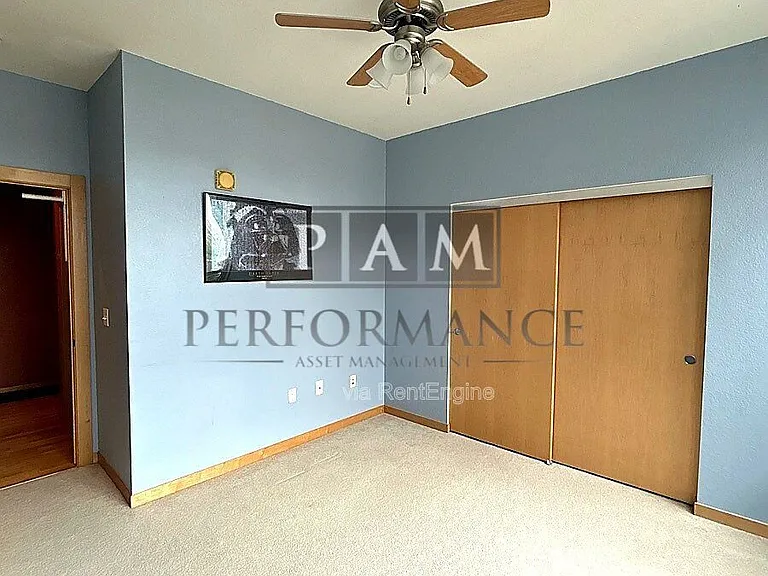 601 E Ogden Ave #601 — Photo 20