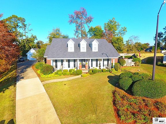 2nd image of 105 Lake Village Cir