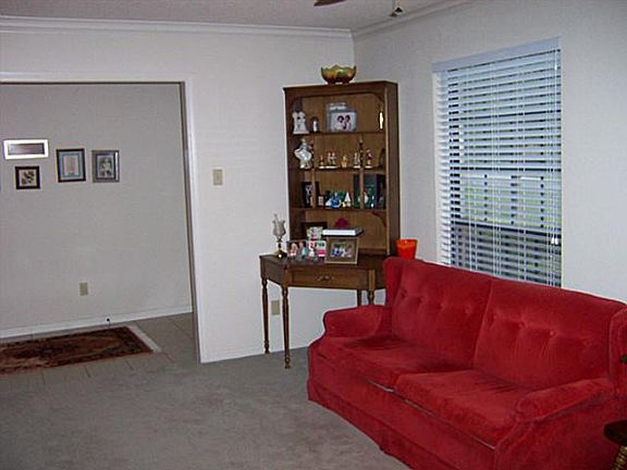 5th image of 5004 Bueno Dr