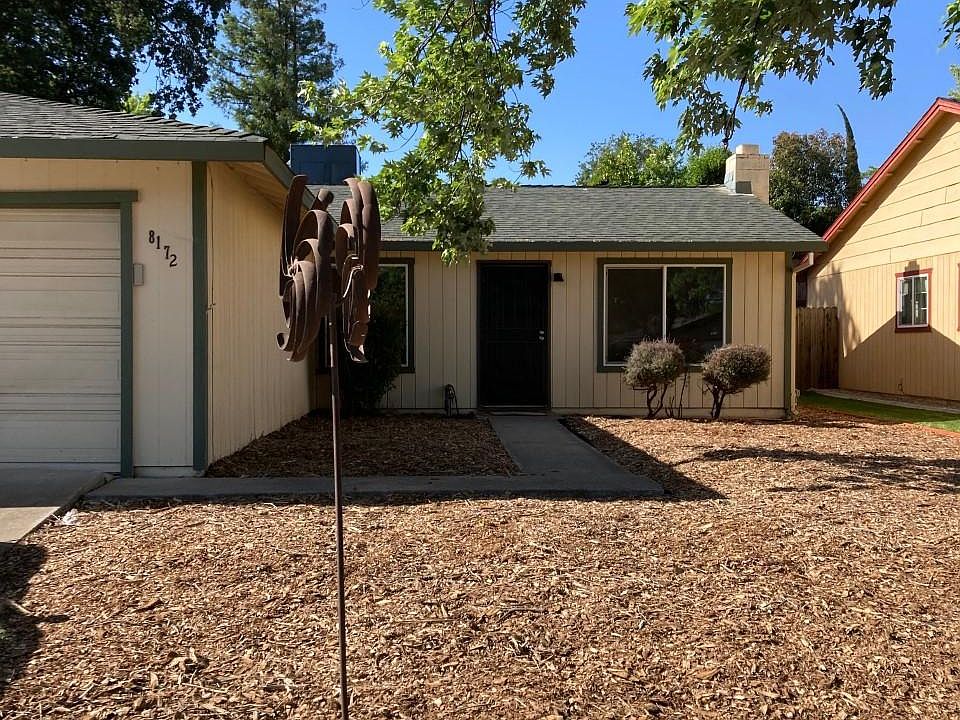 1st image of 8172 Villa Oak Dr