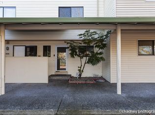 12054 N Jantzen Beach Ave, Portland, OR 97217