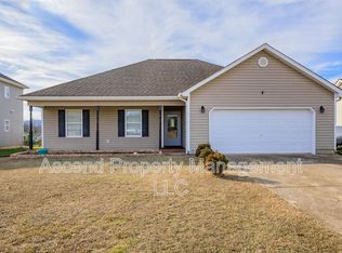 351 Glenn Wade Dr, Rossville, GA 30741