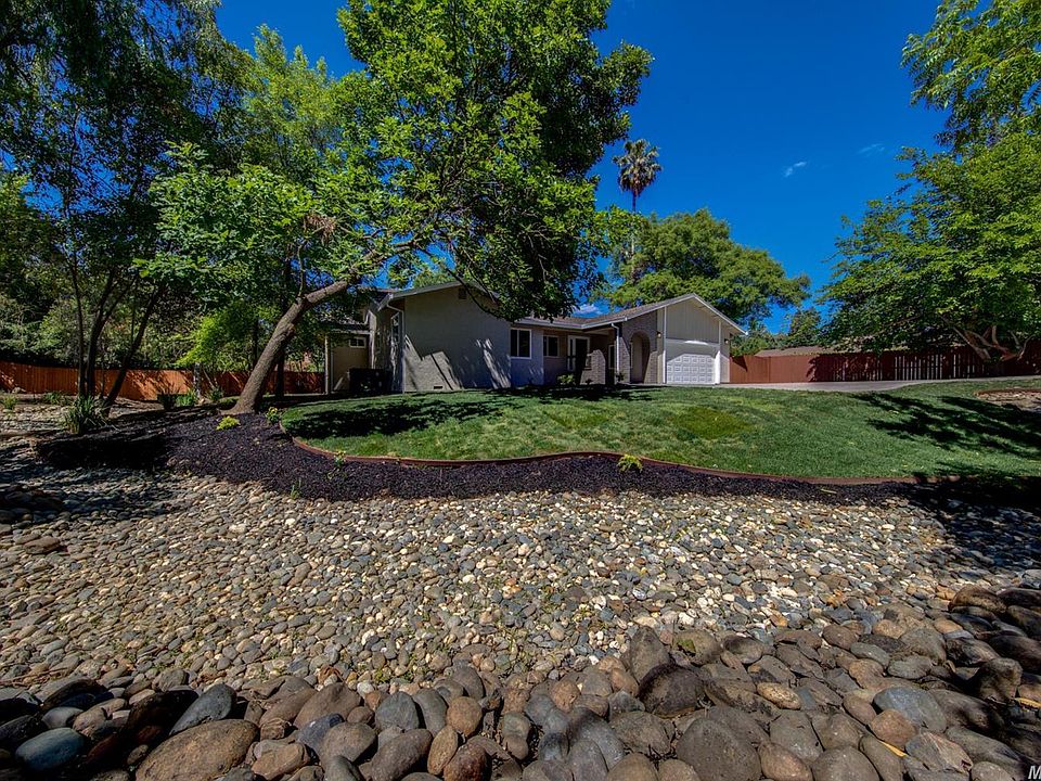 1st image of 8481 Sunset Ave
