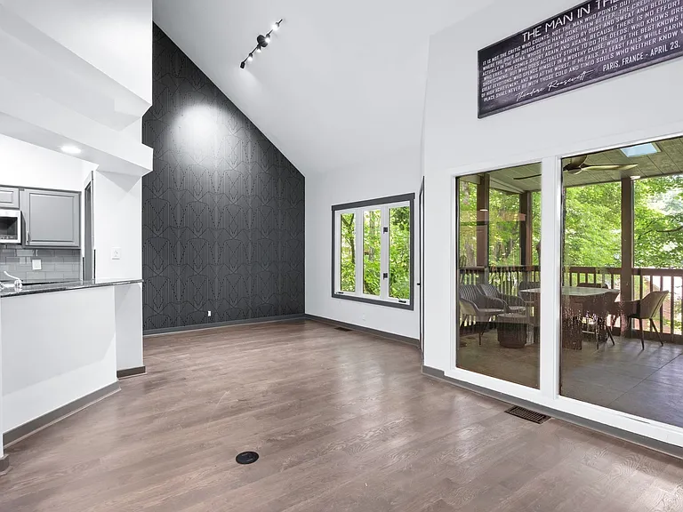 700 Harpeth Trace Dr — Photo 12