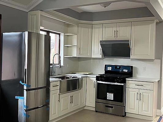 2nd image of 146-29 Cherry Ave #2