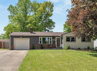 709 Annawan Ln, Youngstown, OH