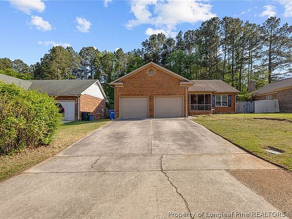 4th image of 217 Fair Oaks Dr