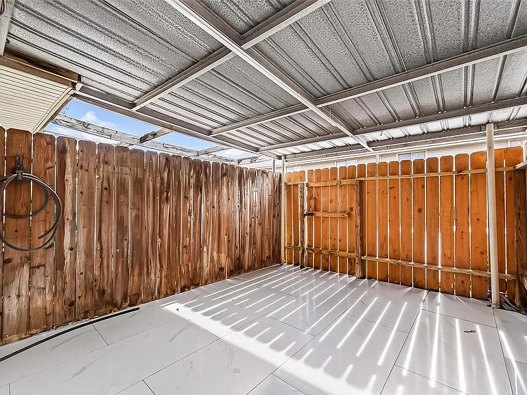 6649 De Moss Dr #649 — Photo 42