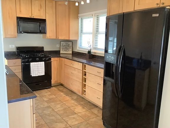 2nd image of 23 N Cornell Ave