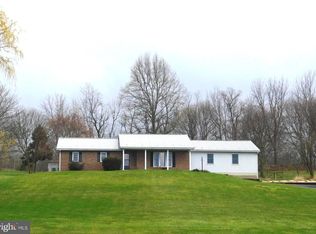 1554 Swamp Fox Rd, Chambersburg, PA 17202