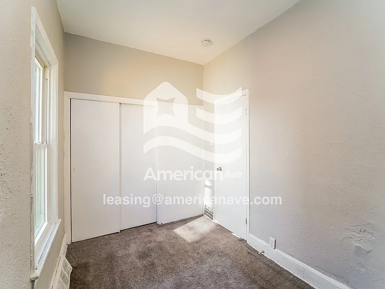 541049_011_wm_-_bedroom_13413358.jpg