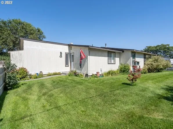 280 S C St, Ione, OR 97843