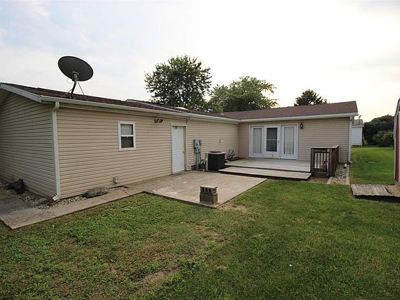 2nd image of 305 E Jill Ln