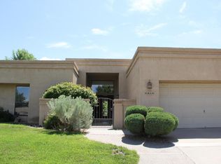 5904 Papaya Pl NE, Albuquerque, NM 87111