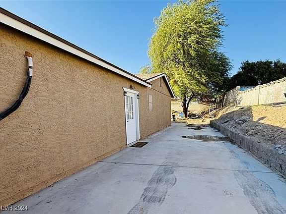 4th image of 6784 Bethany Dr