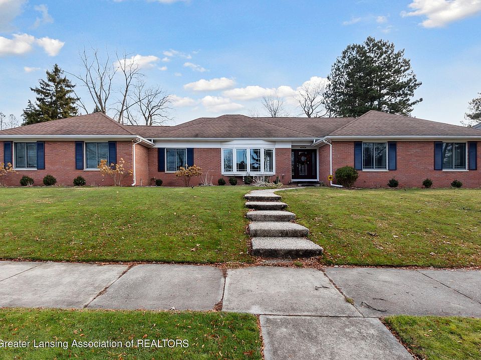 1st image of 1610 N Stanlake Dr